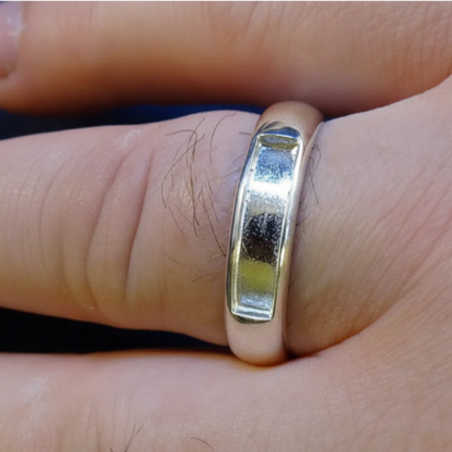 Gents Silver Ring With Channel For Ashes